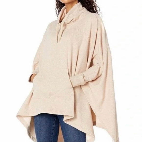 UGG Sweaters - UGG Women's Cream Pichot Poncho Sweater